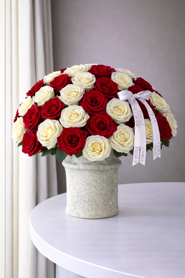 Rosenstrauß in rot weiss